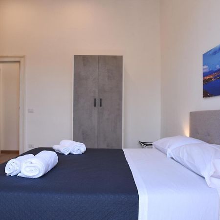Downtown Umberto 74 Apartment Napoli Exterior foto