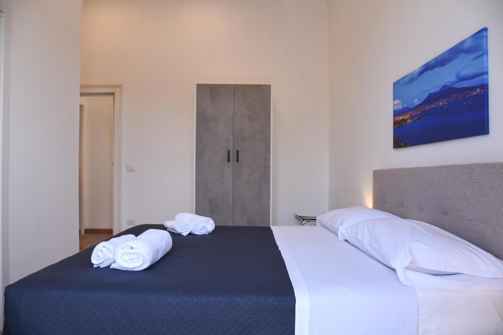 Downtown Umberto 74 Apartment Napoli Exterior foto