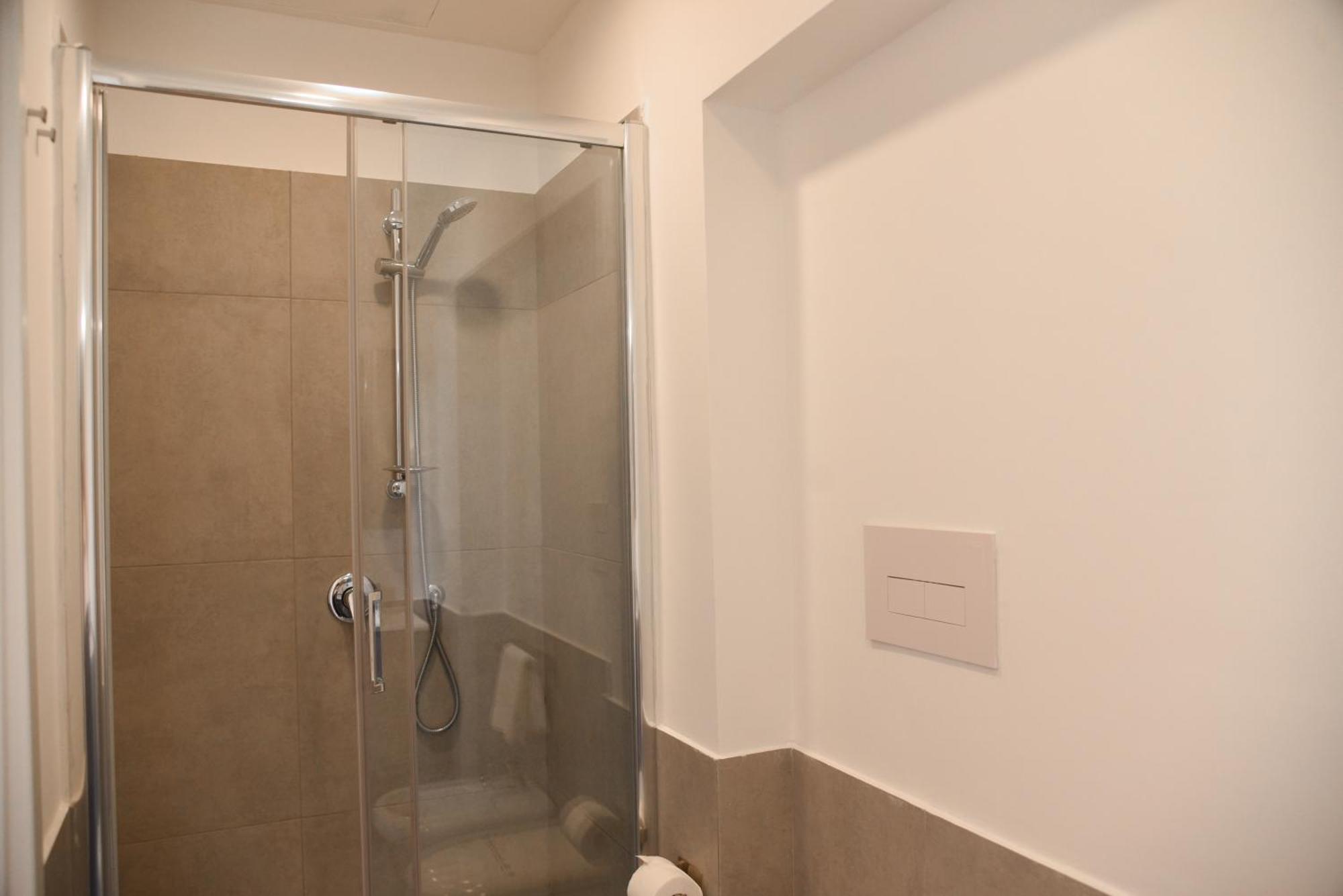 Downtown Umberto 74 Apartment Napoli Exterior foto