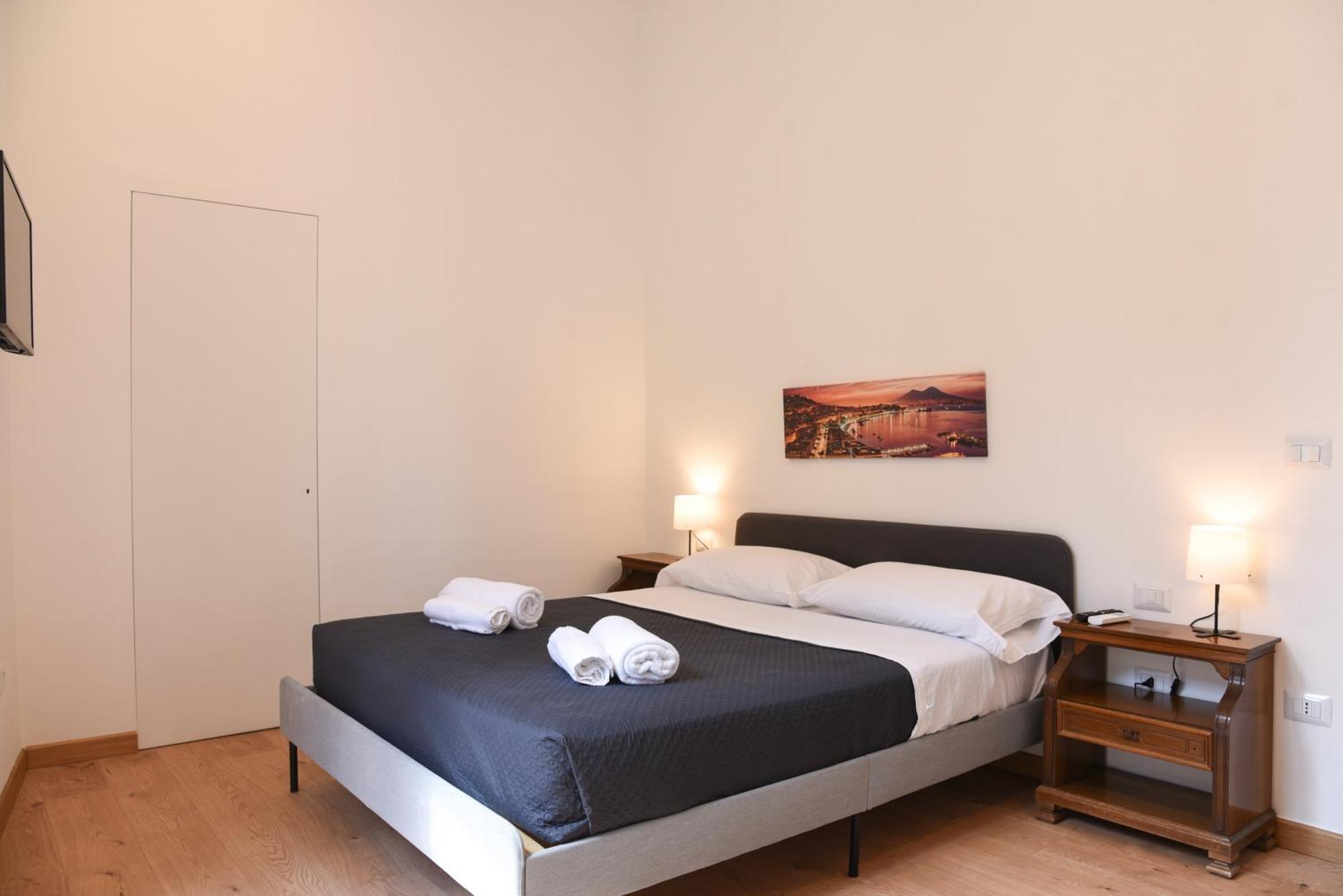 Downtown Umberto 74 Apartment Napoli Exterior foto