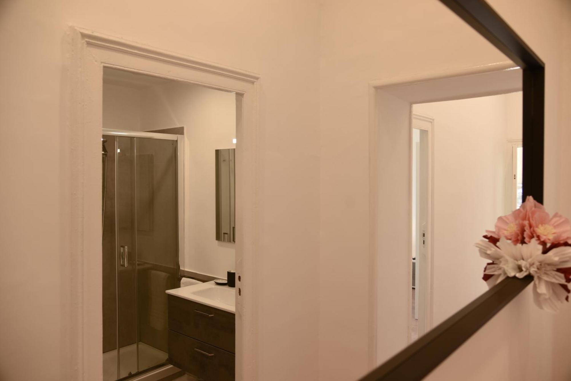 Downtown Umberto 74 Apartment Napoli Exterior foto