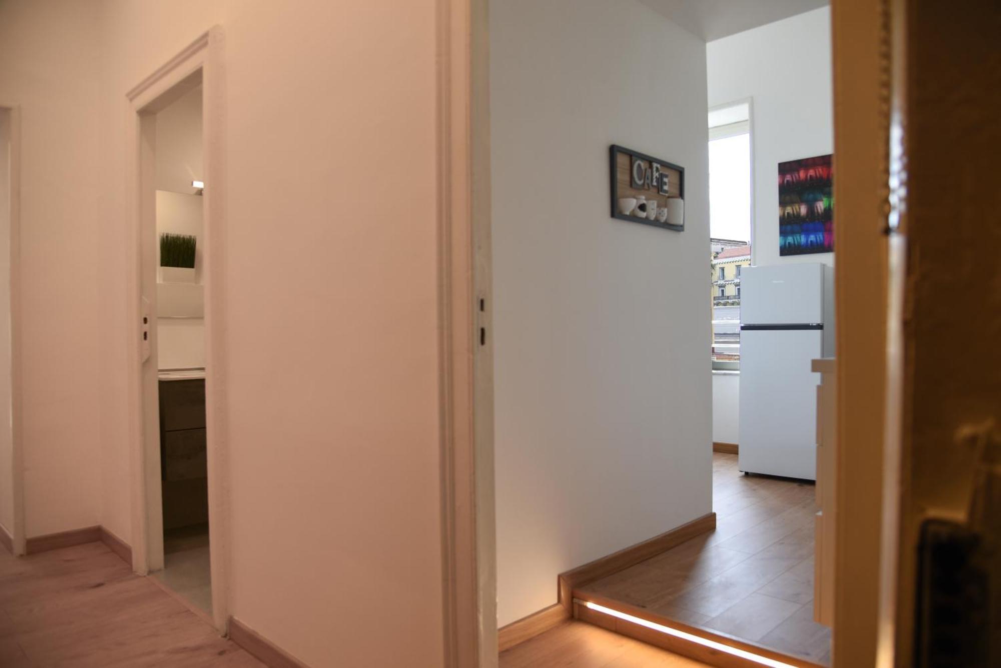 Downtown Umberto 74 Apartment Napoli Exterior foto