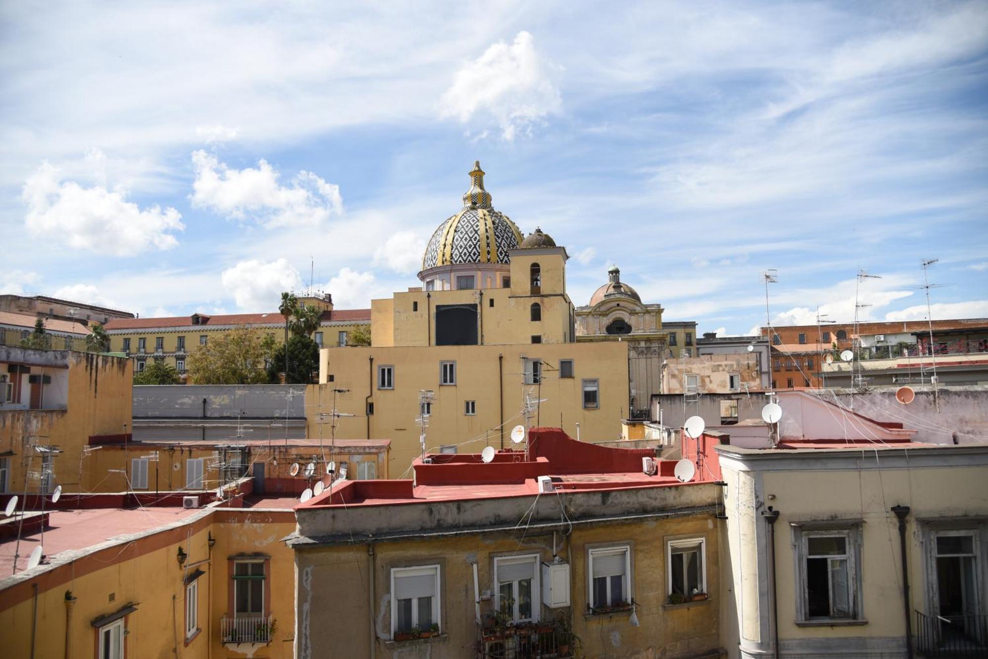 Downtown Umberto 74 Apartment Napoli Exterior foto