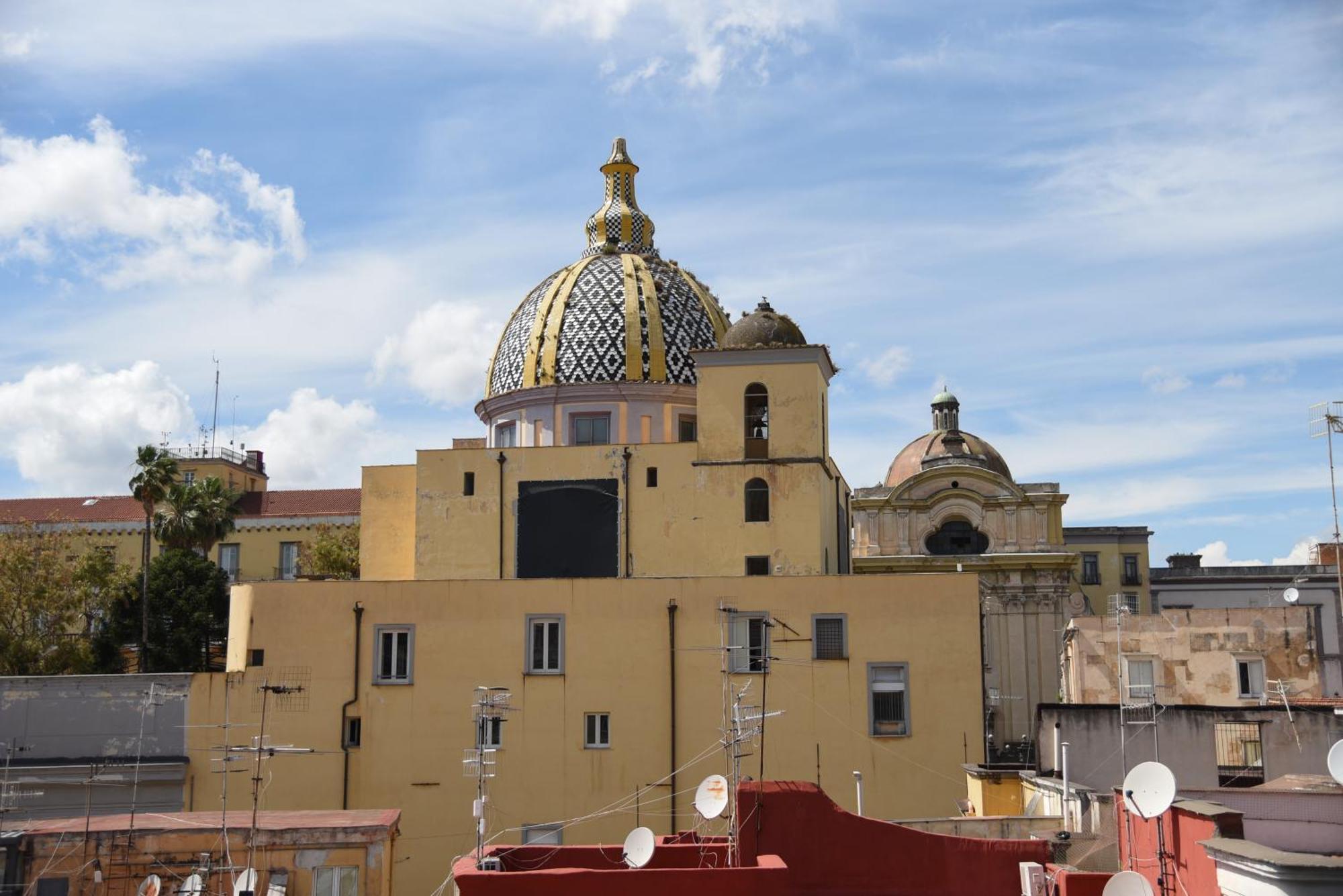 Downtown Umberto 74 Apartment Napoli Exterior foto